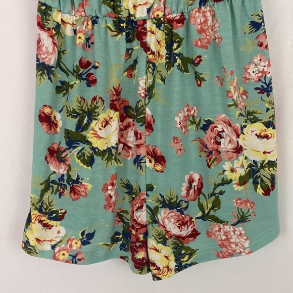Shein Light Green Floral Sleeveless Romper Size Small - Picture 3 of 9